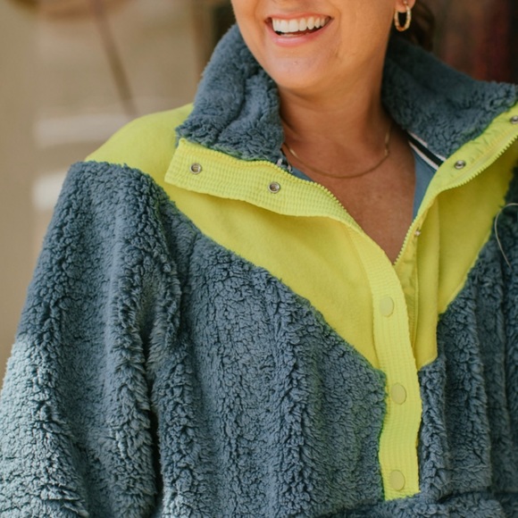 NEW Free People Movement Fall To Rise Fleece Quarter Zip Jacket - Picture 7 of 16